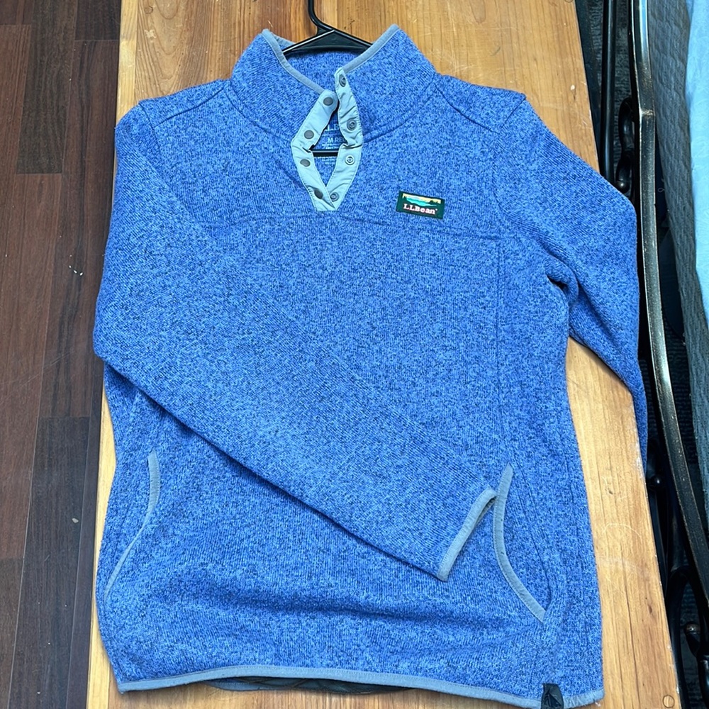 L.L Bean fleece sweater
